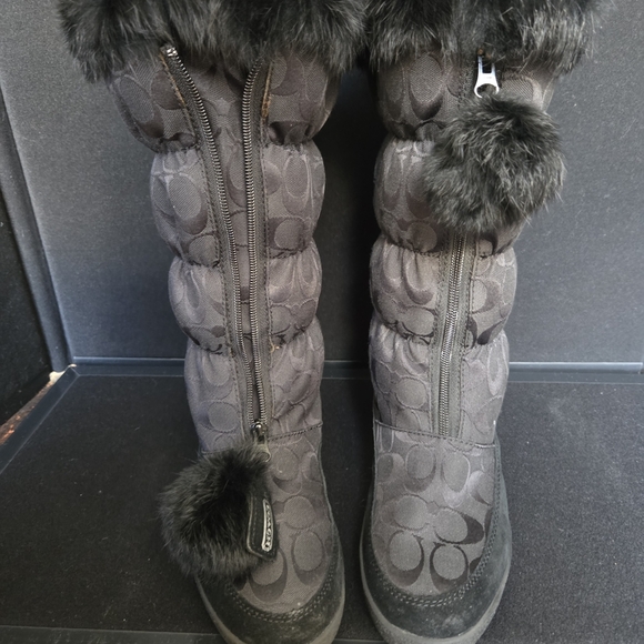 Coach Snow Boots Women's 8.5 Black Fur Trimmed - Picture 9 of 14